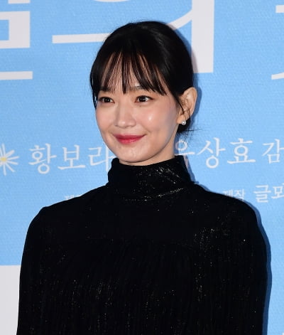 [TEN포토]신민아 '돋보이는 미모'