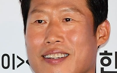 [공식] 유해진, 어썸이엔티行…박서준·김유정과 한솥밥