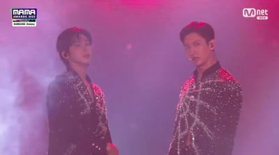 東方神起Xライズ、SM先輩後輩の「ライジングサン」コラボ