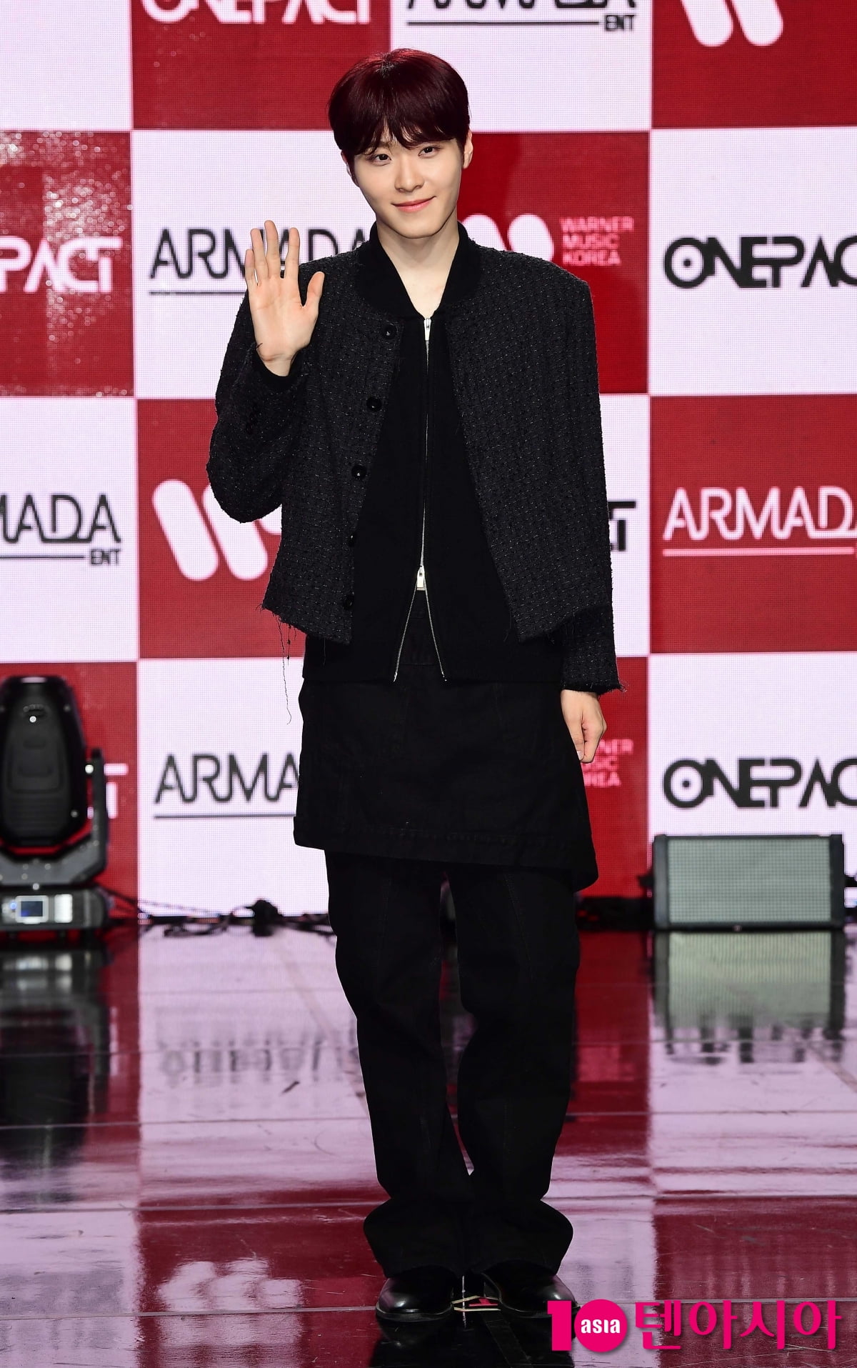 [TEN포토]원팩트 성민 '여유로운 미소'