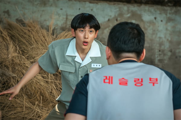 임시완, 데뷔 이래 역대급 찌질함