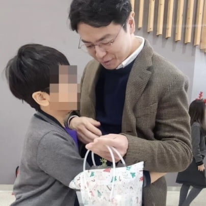 ‘14년만 이혼’ 최동석, 아이들 발표회 참석 “너만 보였어”