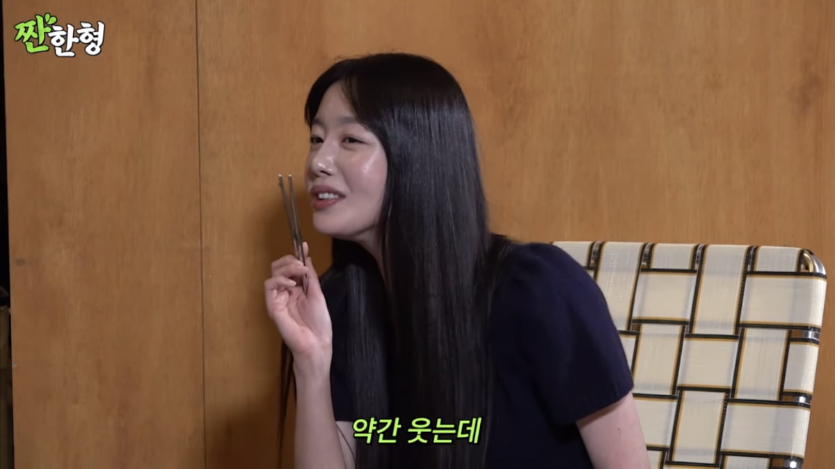 한선화 “눈빛에 목적있는 스타일 좋아, 신동엽=이상형”(‘짠한형’)