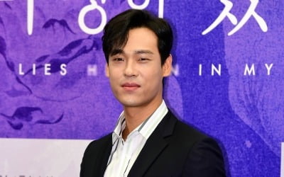 Appearing in as many as 3 overlapping works... Concerns about musical sensation Choi Jae-rim