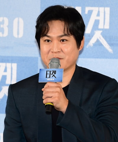 「DP」キム・ソンギュン、軍隊間カン・テオへのビデオレター