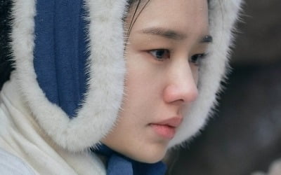 きれいに育ったアン·ウンジン、イ·ダイン、雪の中の険しい避難路