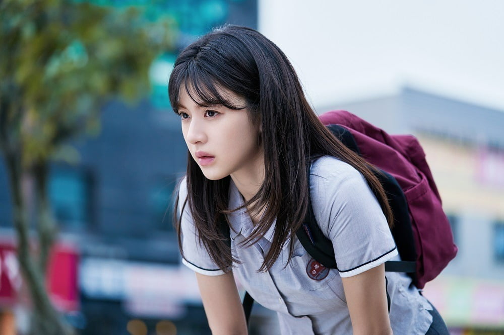 コ・ユンジョン、漫画主人公ビジュアル、イ・ジョンハと作った青春ロマンス