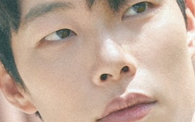 リュ・ジュンヨル、誕生日ファンミーティングチケット全席完売