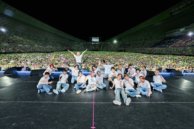 NCT、日大阪スタジアム11万観客動員