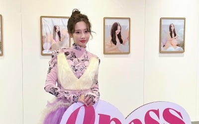 ラブリーズ出身のユ・ジエ、ポップアップストア「Dress UP」を探してファンに直接会った