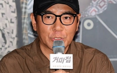 흥행 부진 설움 씻은 '거미집' 김지운 감독·정수정. 수상 기쁨…감독들 선택 받았다