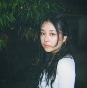 シンガーソングライターブライディ(Bridie)、本日ダブルシングル発売