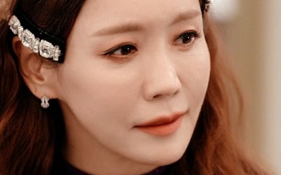 イ·ユミ、オン·ソンウと潜入捜査