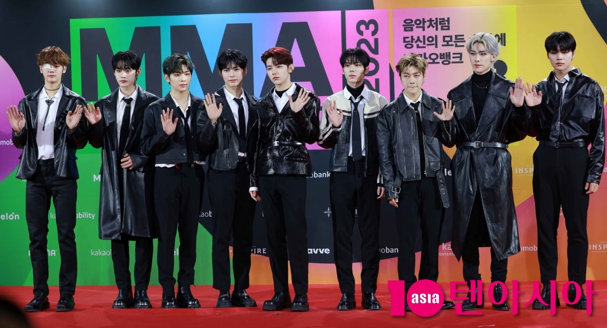 [TEN포토]제로베이스원 '슈퍼루키들의 인사'(MMA2023)