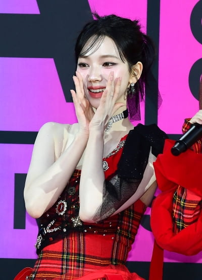 [TEN포토]에스파 카리나 'AI 보다 더 이쁨'(MMA2023)