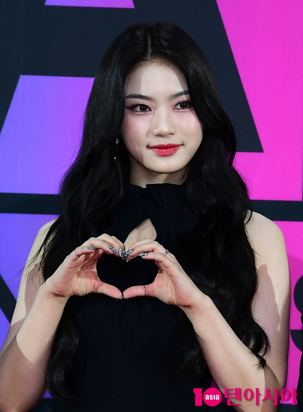 [TEN포토]스테이씨 아이사 '저장을 부르는 우아미'(MMA2023)