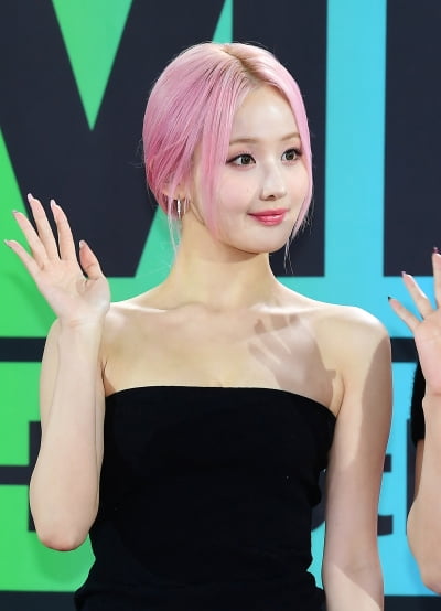 [TEN포토]키스오브라이프 벨 '단발병 부르는 미모'(MMA2023)