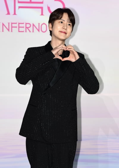 [TEN포토]규현 '우수에 젖은 눈망울'
