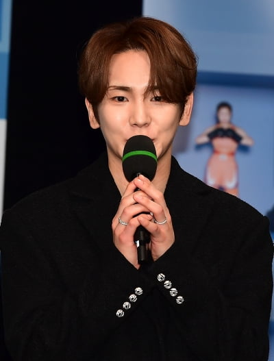 [TEN포토]키 '나 혼자 산다 막내라 행복'