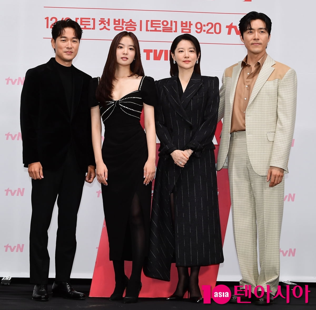 [TEN포토]이무생-이영애-김영재-황보름별 '훈훈함 가득'