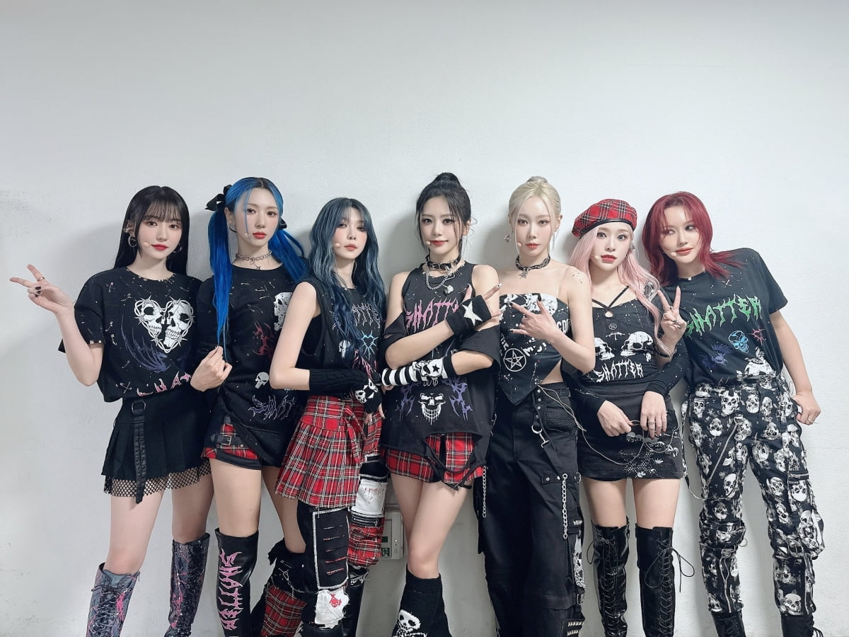 드림캐쳐, 'OOTD' 활동 종료⟶'2023 AAA' 출연으로 이어갈 연말 활동 ing