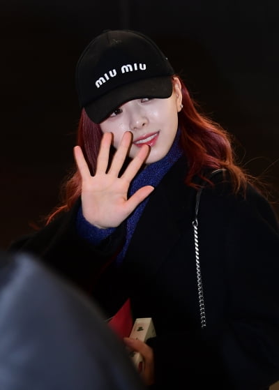 [TEN포토]있지 유나 '사랑스러워'