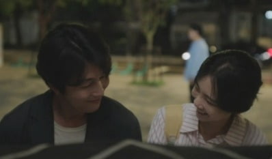 チョン・ウソン、シン・ヒョンビン、もう少し近づいています。