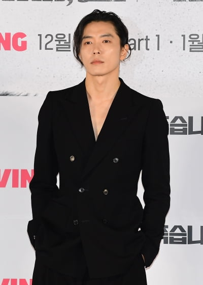 [TEN포토]김재욱 '남다른 분위기'