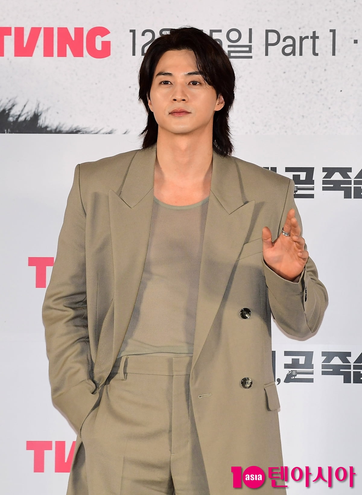 [TEN포토]김지훈 '여유 넘치는 CEO'