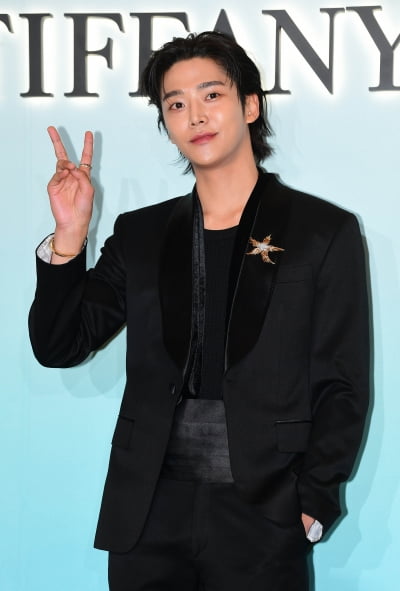 [TEN포토]로운 '우수에 젖은 눈망울'