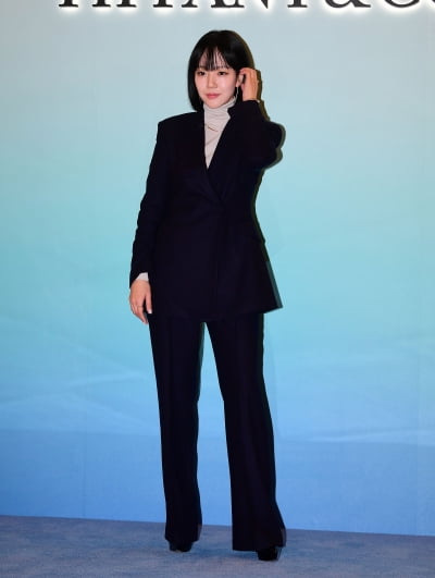 [TEN포토]임수정 '수트로 완성된 비주얼'