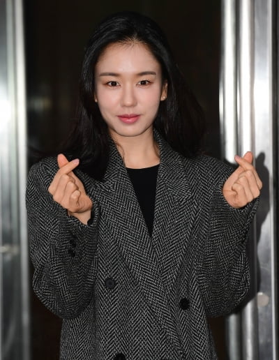 [TEN포토]안은진 '미모가 반칙이야'