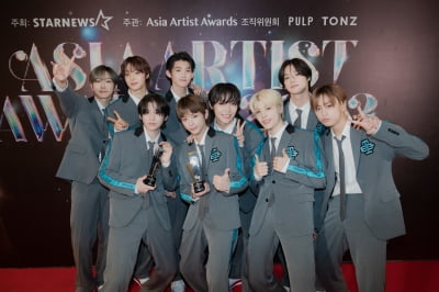 &TEAM(アンチーム)、「2023 AAA」2冠王栄誉