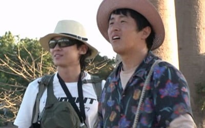 "다른 행성 같아"…기안84·빠니보틀·덱스, '덱킷리스트' 바오밥 나무와 밀착 교감('태계일주3')