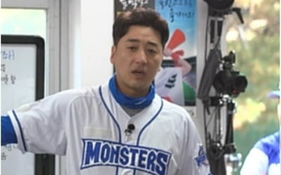 폐지 위기 '최강야구'…이택근, 연천 미라클 스파이와 은밀한 접촉