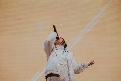 요아소비, "해외 첫 단독 콘서트, 韓에서 시작해 기뻐"…아시아 투어 첫 발