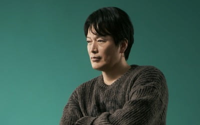 '노량' 정재영 "명나라 발음 연습 하루에 4~5시간씩 수개월"[TEN인터뷰]
