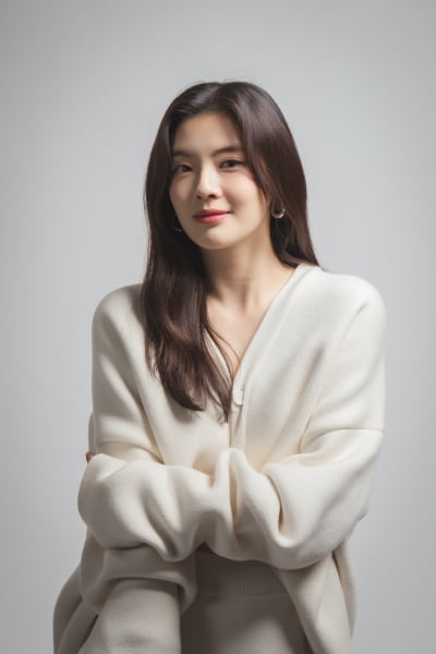 이선빈 위해 촬영 도중 손톱깎은 김혜수 "세심한 배려 감사" 눈물[인터뷰①]