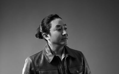 キム・ハンミン監督はなぜ10年間イ・スンシンにぶら下がったのか