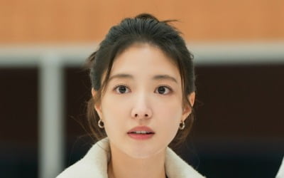 Lee Se-young and Bae In-hyuk, a fierce whirlwind of fate