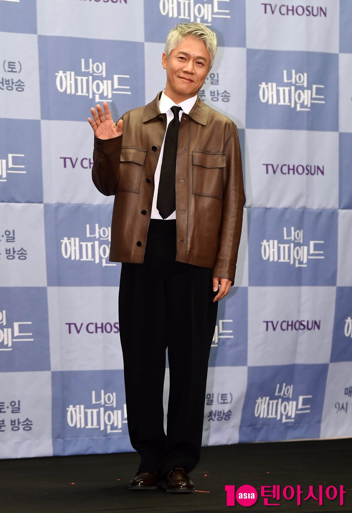 [TEN포토]박호산 '귀여운 인사'