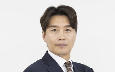 Plaintiff, who said 'Lee Dong-guk and his wife pressured him', decided to withdraw lawsuit "It was due to my misunderstanding"