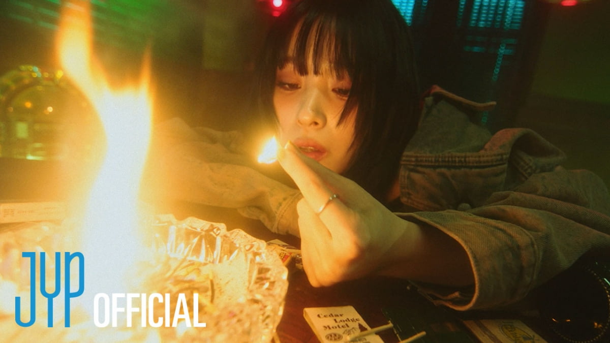 '1월 컴백' ITZY, 신보 수록 류진 솔로곡 'Run Away' 뮤비 공개