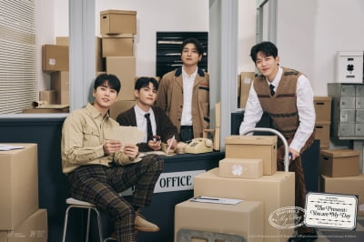 DAY6、ファンと一緒に過ごすクリスマススタート