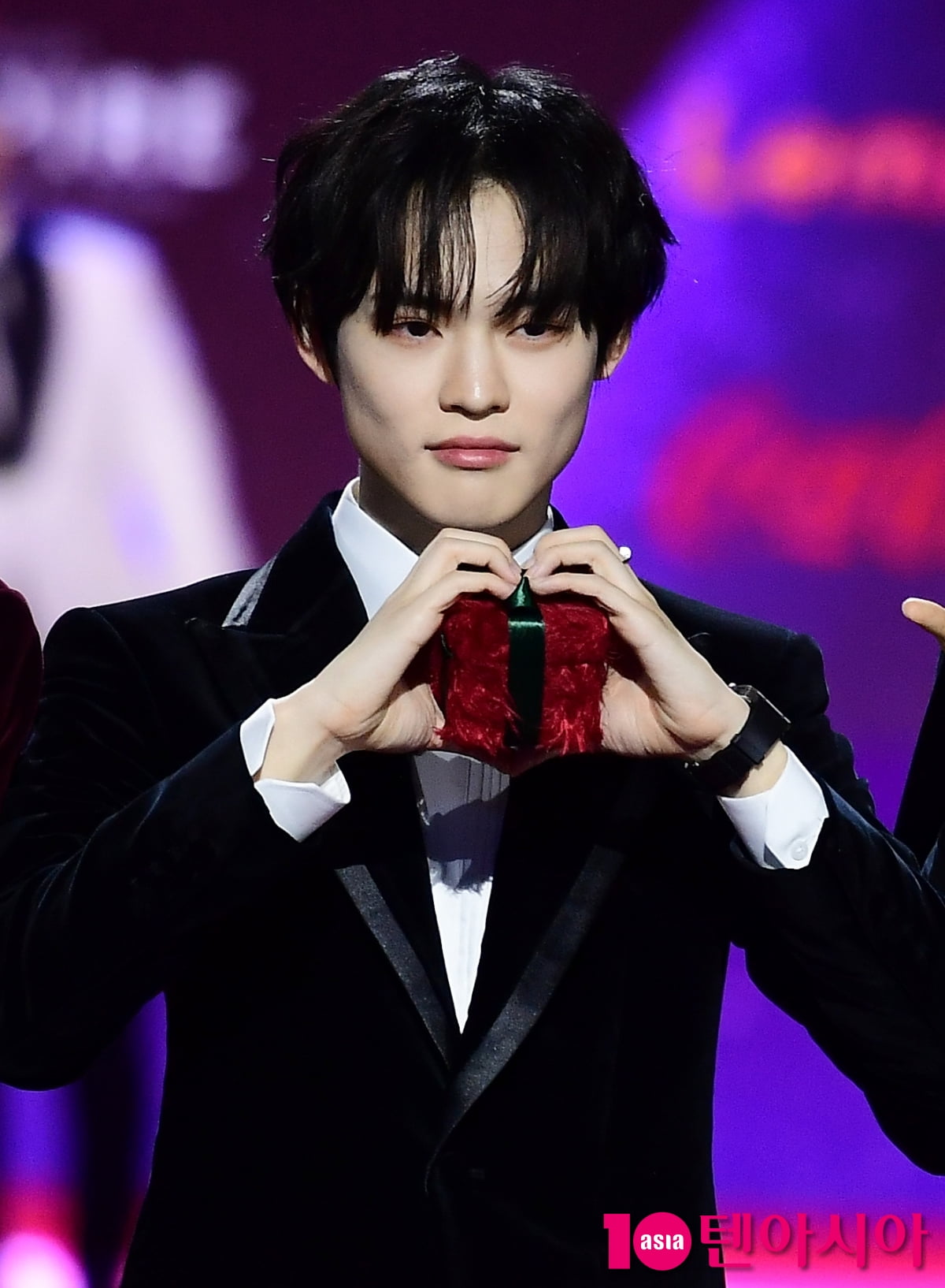 [TEN포토]NCT드림 천러 '내가 크리스마스 선물'