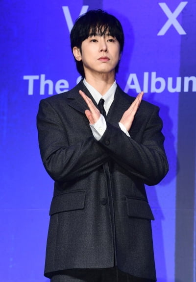 TVXQ U-Know Yunho "Consistent activity is important"