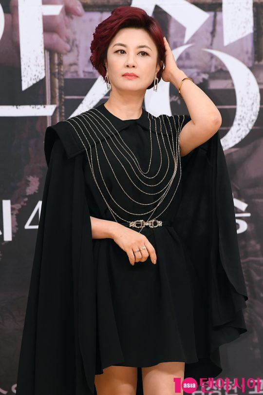 텐아시아 DB