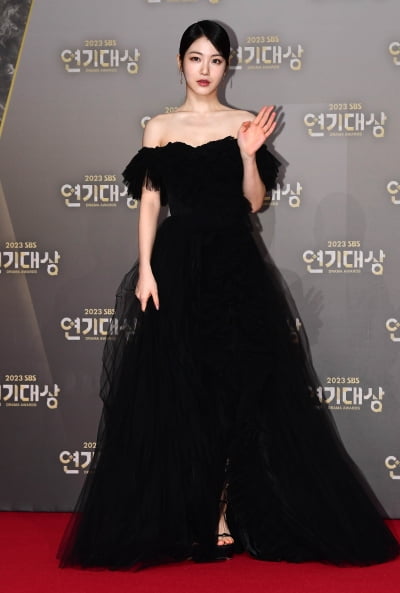 [TEN포토]신예은 '우아한 블랙스완'