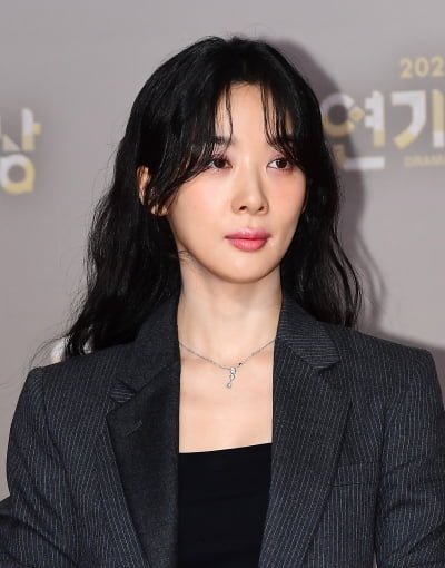[TEN포토]이청아 '점점 더 이뻐지네'