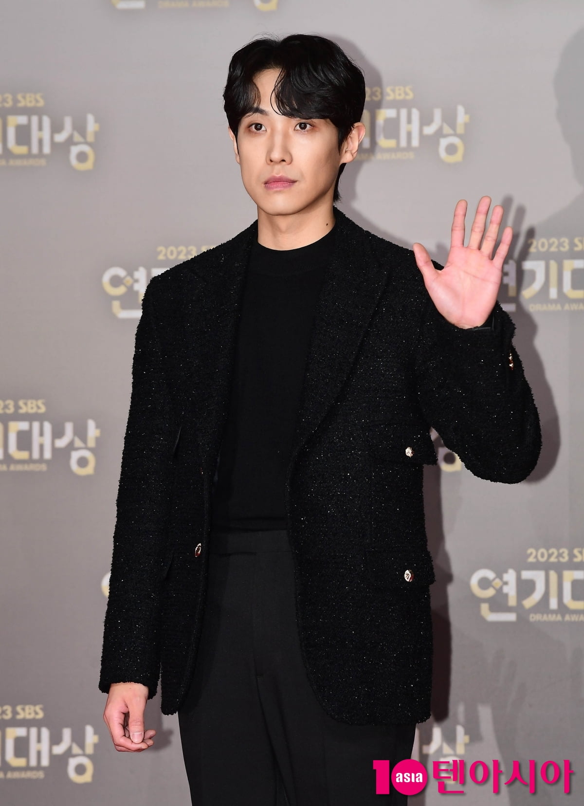 [TEN포토]이준 '빛나는 눈빛으로'